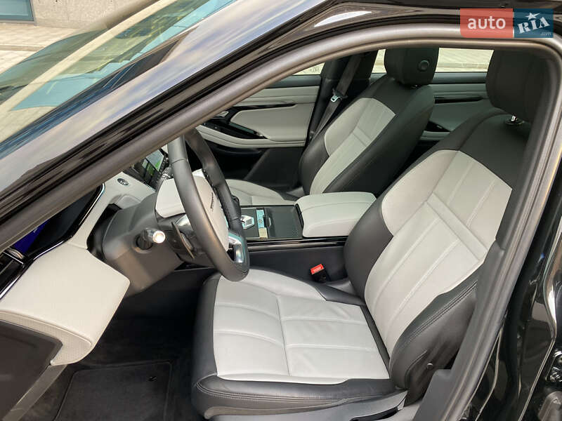 Внедорожник / Кроссовер Land Rover Range Rover Evoque 2019 в Харькове