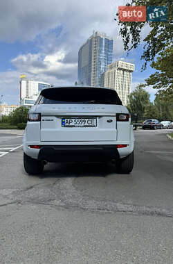 Позашляховик / Кросовер Land Rover Range Rover Evoque 2015 в 