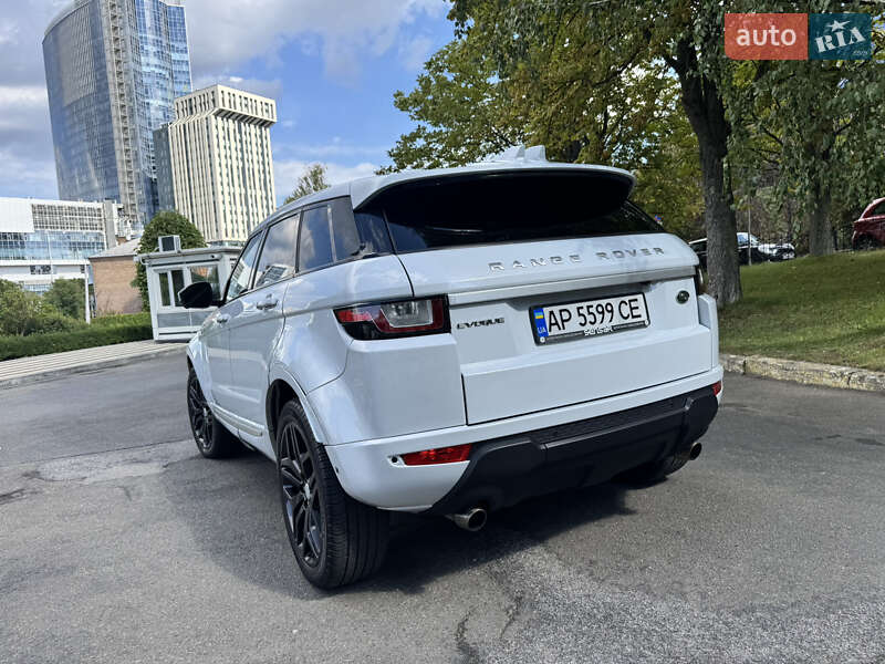 Позашляховик / Кросовер Land Rover Range Rover Evoque 2015 в Києві