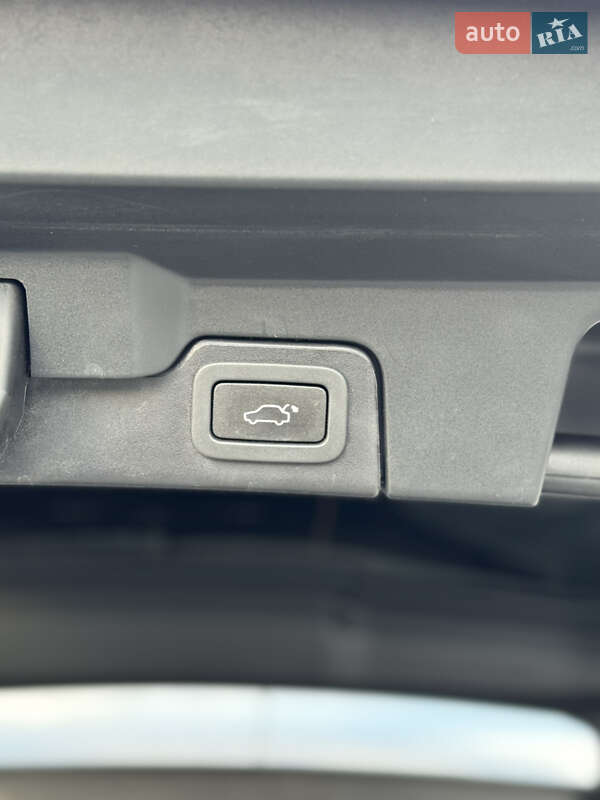 Внедорожник / Кроссовер Land Rover Range Rover Evoque 2014 в Киеве