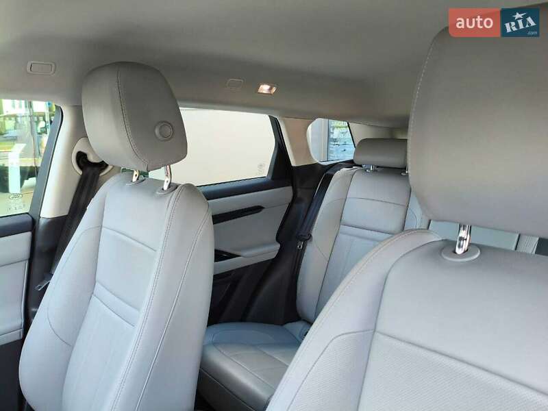 Внедорожник / Кроссовер Land Rover Range Rover Evoque 2024 в Киеве