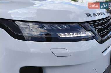 Внедорожник / Кроссовер Land Rover Range Rover Evoque 2024 в 
