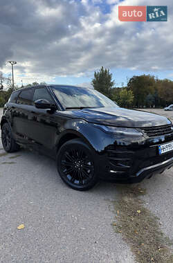 Позашляховик / Кросовер Land Rover Range Rover Evoque 2024 в 