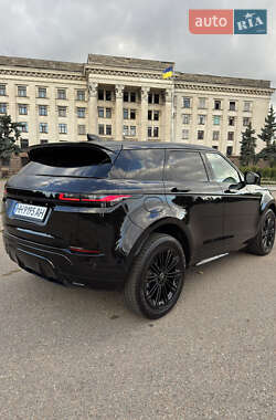 Позашляховик / Кросовер Land Rover Range Rover Evoque 2024 в 