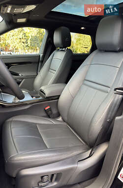 Позашляховик / Кросовер Land Rover Range Rover Evoque 2024 в 