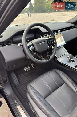 Позашляховик / Кросовер Land Rover Range Rover Evoque 2024 в 