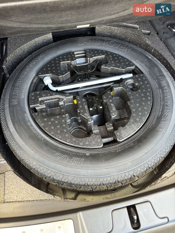 Внедорожник / Кроссовер Land Rover Range Rover Evoque 2024 в Одессе