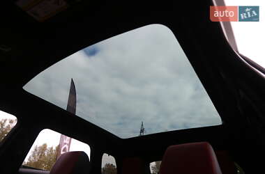 Внедорожник / Кроссовер Land Rover Range Rover Evoque 2012 в 