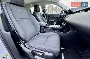 Позашляховик / Кросовер Land Rover Range Rover Evoque 2020 в  фото 27 Позашляховик / Кросовер Land Rover Range Rover Evoque 2020 в