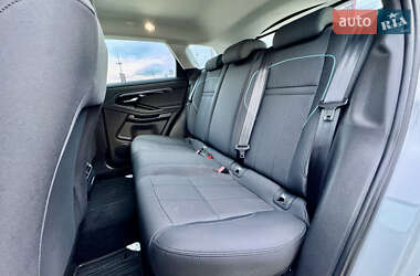 Позашляховик / Кросовер Land Rover Range Rover Evoque 2020 в  фото 30 Позашляховик / Кросовер Land Rover Range Rover Evoque 2020 в