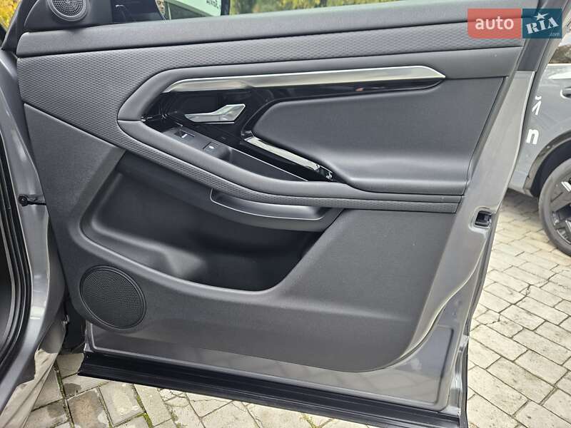 Позашляховик / Кросовер Land Rover Range Rover Evoque 2019 в Києві