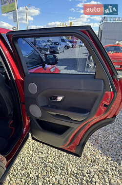 Внедорожник / Кроссовер Land Rover Range Rover Evoque 2011 в 