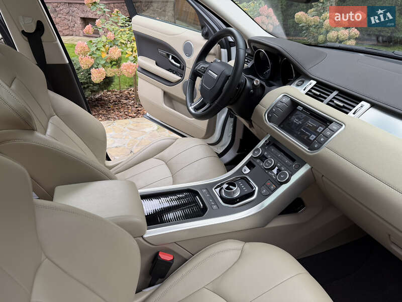 Внедорожник / Кроссовер Land Rover Range Rover Evoque 2016 в Черкассах фото 18 Внедорожник / Кроссовер Land Rover Range Rover Evoque 2016 в Черкассах