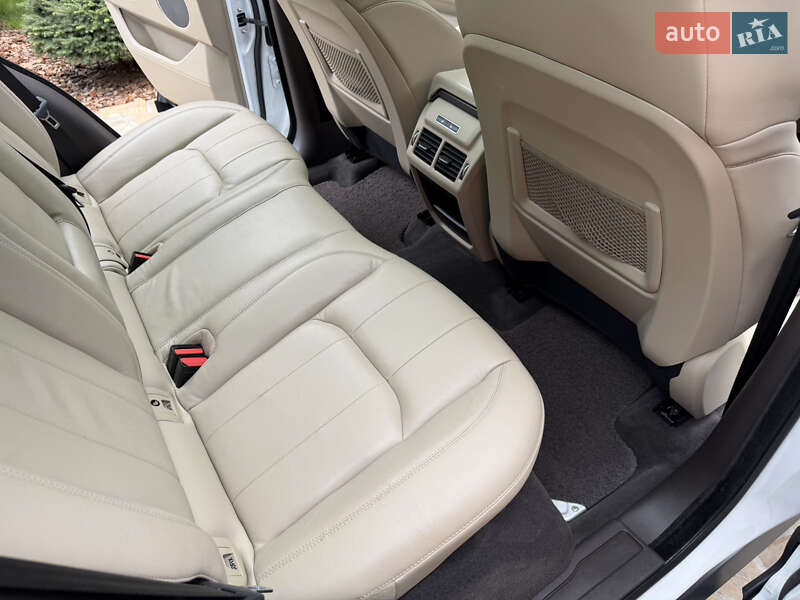 Внедорожник / Кроссовер Land Rover Range Rover Evoque 2016 в Черкассах фото 24 Внедорожник / Кроссовер Land Rover Range Rover Evoque 2016 в Черкассах