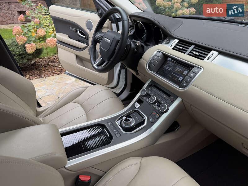 Внедорожник / Кроссовер Land Rover Range Rover Evoque 2016 в Черкассах фото 26 Внедорожник / Кроссовер Land Rover Range Rover Evoque 2016 в Черкассах