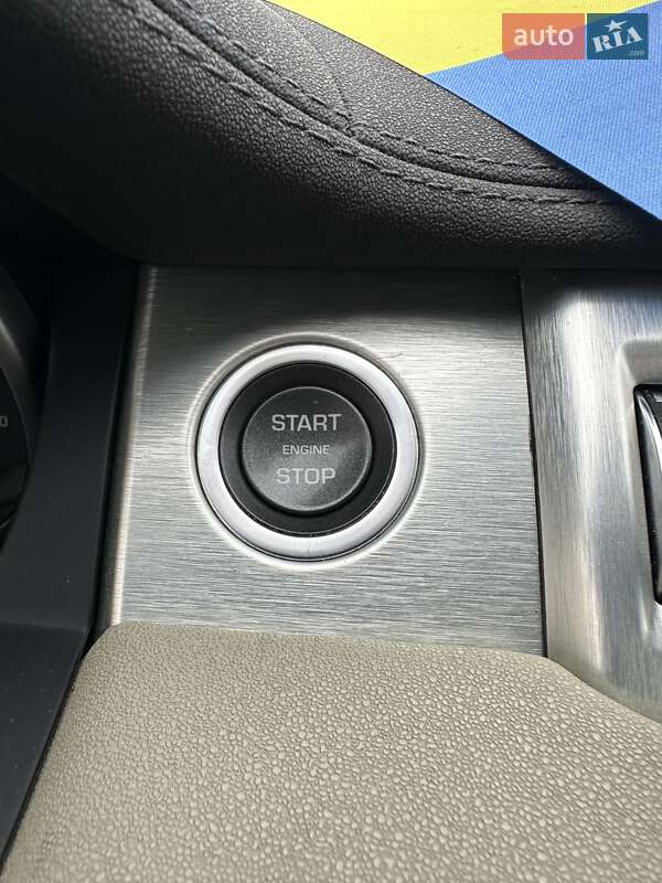 Позашляховик / Кросовер Land Rover Range Rover Evoque 2013 в Києві