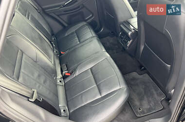 Позашляховик / Кросовер Land Rover Range Rover Evoque 2022 в 