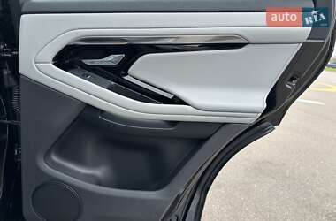 Позашляховик / Кросовер Land Rover Range Rover Evoque 2020 в  фото 29 Позашляховик / Кросовер Land Rover Range Rover Evoque 2020 в