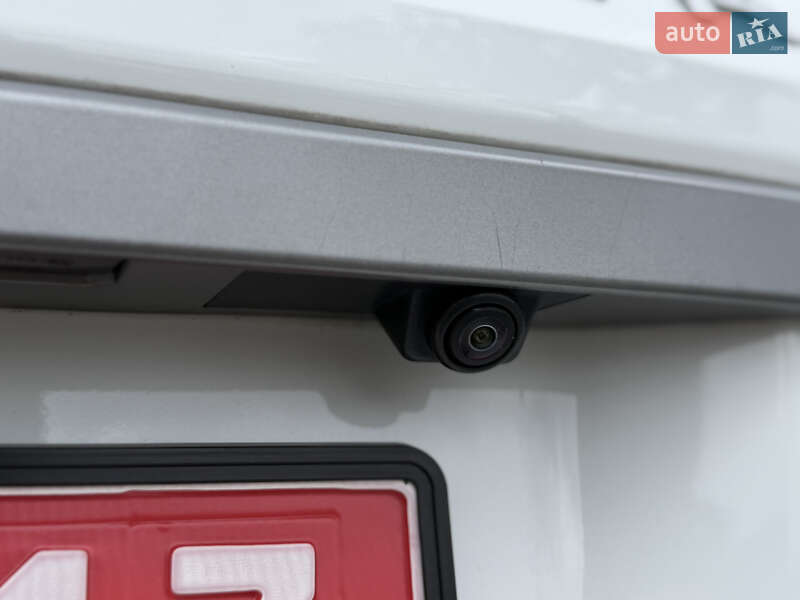 Внедорожник / Кроссовер Land Rover Range Rover Evoque 2017 в Виннице фото 17 Внедорожник / Кроссовер Land Rover Range Rover Evoque 2017 в Виннице