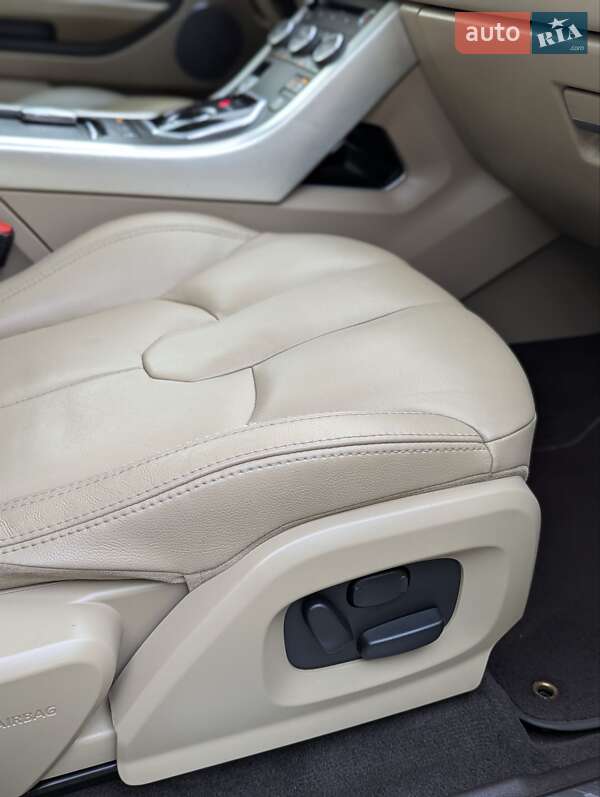 Позашляховик / Кросовер Land Rover Range Rover Evoque 2015 в Дубні фото 52 Позашляховик / Кросовер Land Rover Range Rover Evoque 2015 в Дубні