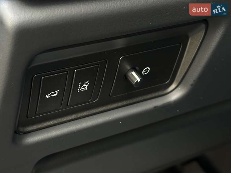 Позашляховик / Кросовер Land Rover Range Rover Evoque 2016 в Мукачевому фото 32 Позашляховик / Кросовер Land Rover Range Rover Evoque 2016 в Мукачевому