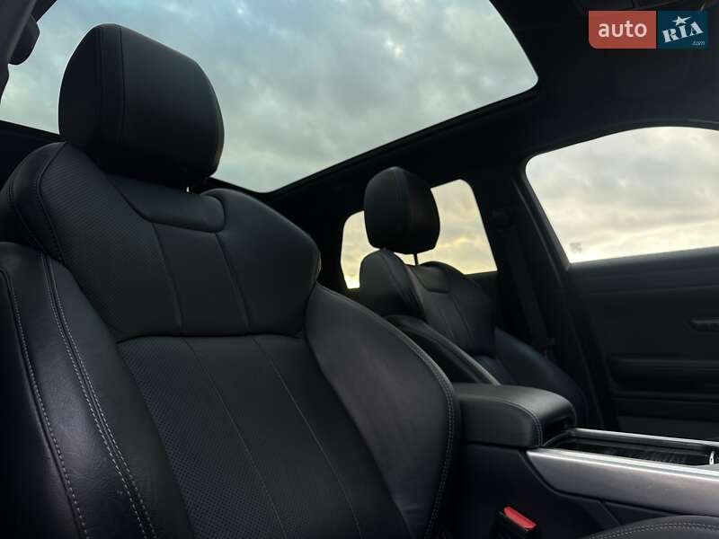 Позашляховик / Кросовер Land Rover Range Rover Evoque 2016 в Мукачевому фото 49 Позашляховик / Кросовер Land Rover Range Rover Evoque 2016 в Мукачевому
