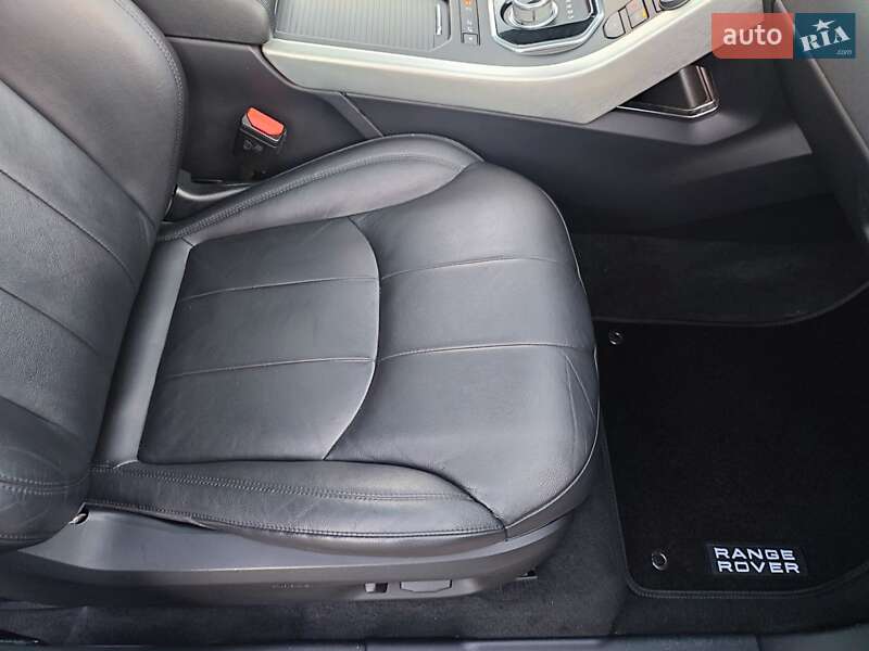 Внедорожник / Кроссовер Land Rover Range Rover Evoque 2016 в Киеве фото 30 Внедорожник / Кроссовер Land Rover Range Rover Evoque 2016 в Киеве