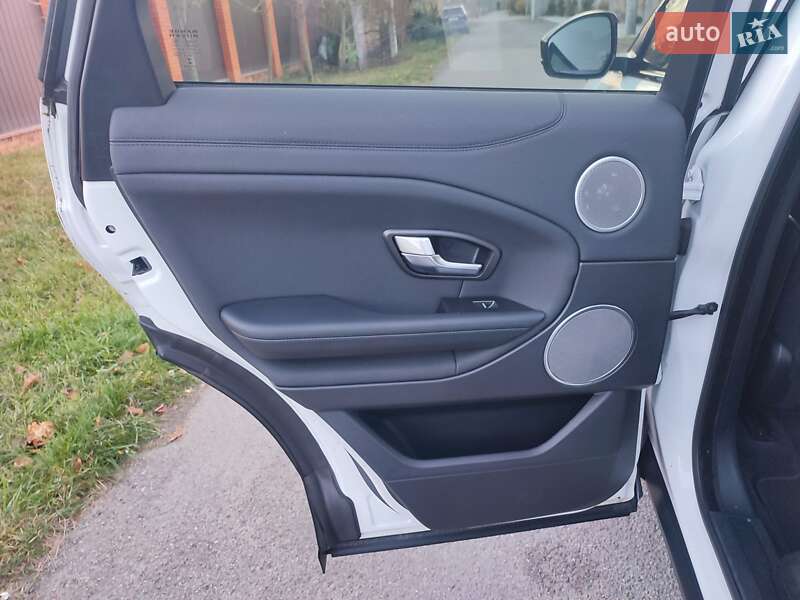 Внедорожник / Кроссовер Land Rover Range Rover Evoque 2016 в Киеве фото 38 Внедорожник / Кроссовер Land Rover Range Rover Evoque 2016 в Киеве