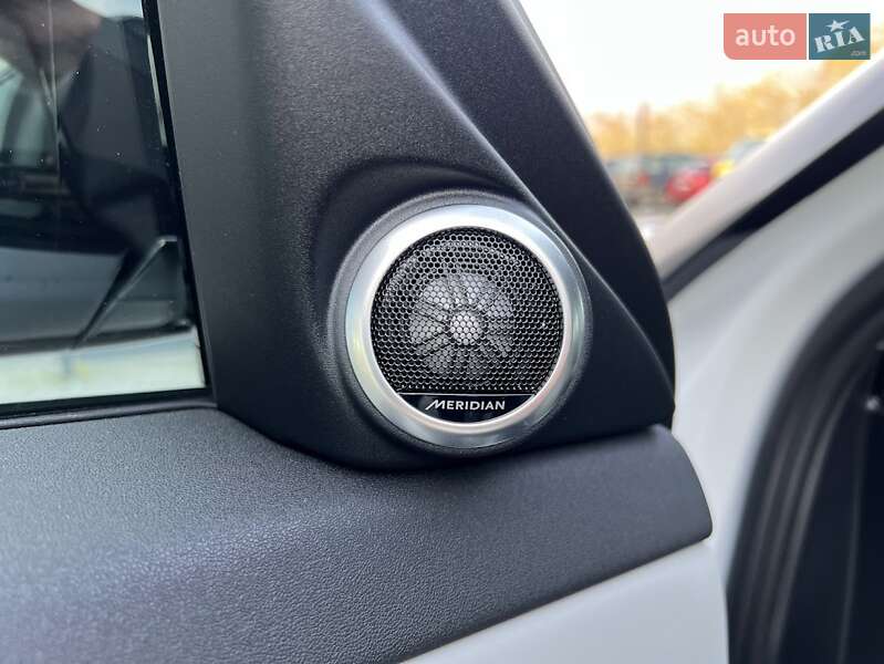 Внедорожник / Кроссовер Land Rover Range Rover Evoque 2025 в Днепре фото 13 Внедорожник / Кроссовер Land Rover Range Rover Evoque 2025 в Днепре