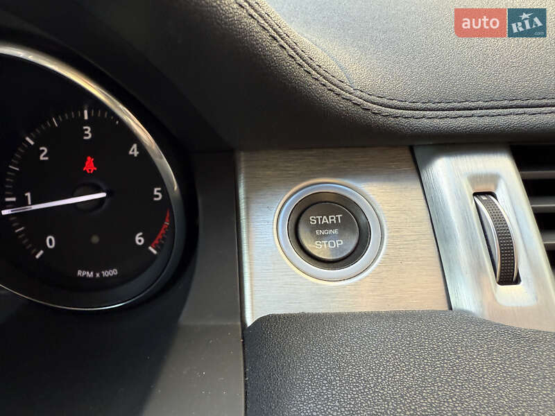 Внедорожник / Кроссовер Land Rover Range Rover Evoque 2015 в Киеве фото 23 Внедорожник / Кроссовер Land Rover Range Rover Evoque 2015 в Киеве