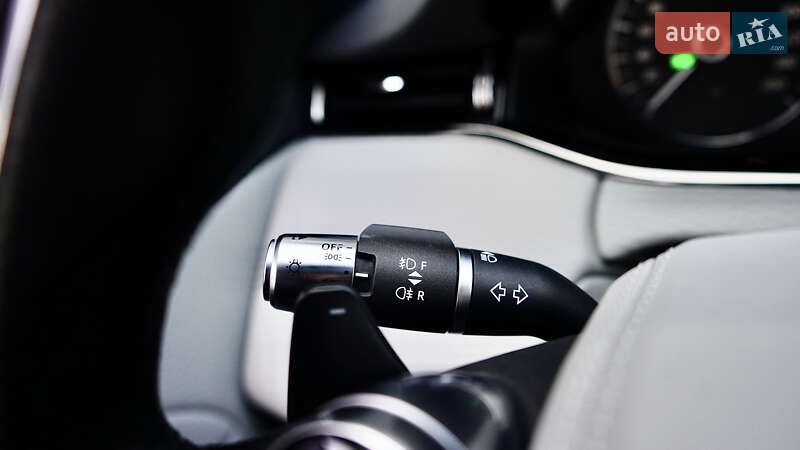 Внедорожник / Кроссовер Land Rover Range Rover Evoque 2019 в Львове