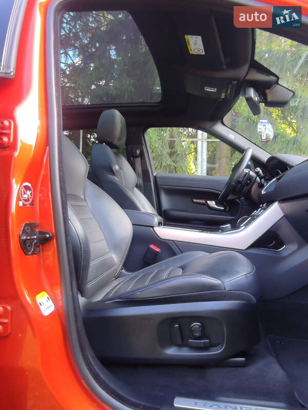 Позашляховик / Кросовер Land Rover Range Rover Evoque 2017 в Млиніві