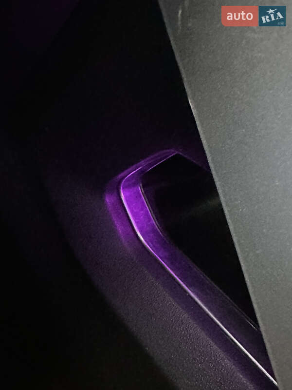 Позашляховик / Кросовер Land Rover Range Rover Evoque 2016 в Рівному фото 41 Позашляховик / Кросовер Land Rover Range Rover Evoque 2016 в Рівному