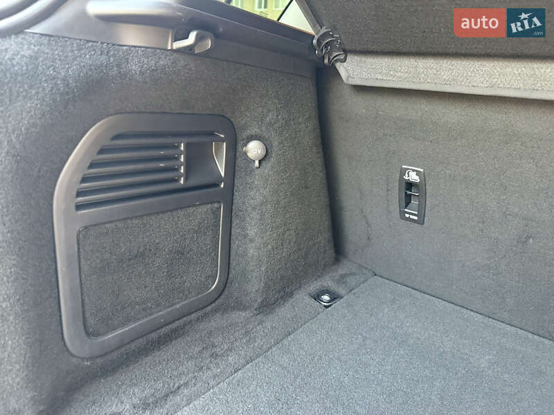 Позашляховик / Кросовер Land Rover Range Rover Evoque 2017 в Києві фото 53 Позашляховик / Кросовер Land Rover Range Rover Evoque 2017 в Києві