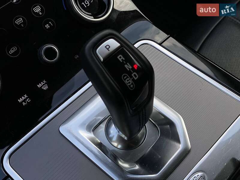 Внедорожник / Кроссовер Land Rover Range Rover Evoque 2020 в Киеве фото 32 Внедорожник / Кроссовер Land Rover Range Rover Evoque 2020 в Киеве