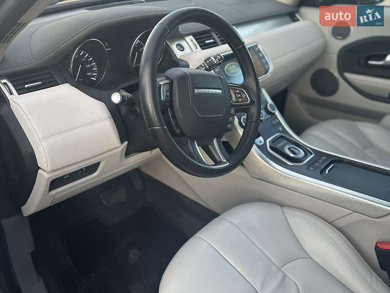 Внедорожник / Кроссовер Land Rover Range Rover Evoque 2015 в Стрые фото 12 Внедорожник / Кроссовер Land Rover Range Rover Evoque 2015 в Стрые
