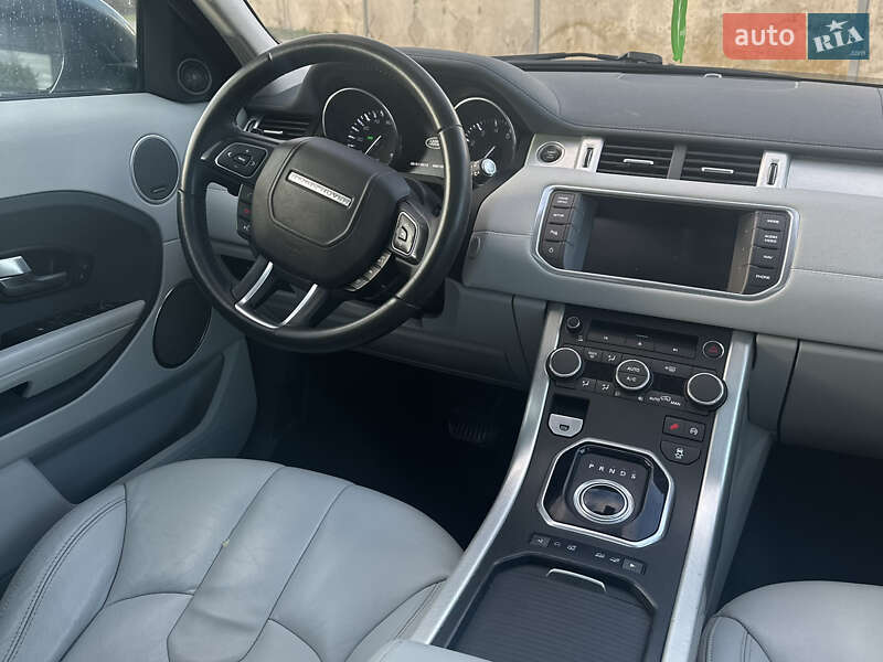 Внедорожник / Кроссовер Land Rover Range Rover Evoque 2015 в Стрые фото 26 Внедорожник / Кроссовер Land Rover Range Rover Evoque 2015 в Стрые