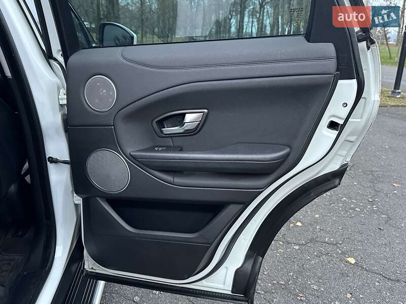 Внедорожник / Кроссовер Land Rover Range Rover Evoque 2016 в Киеве