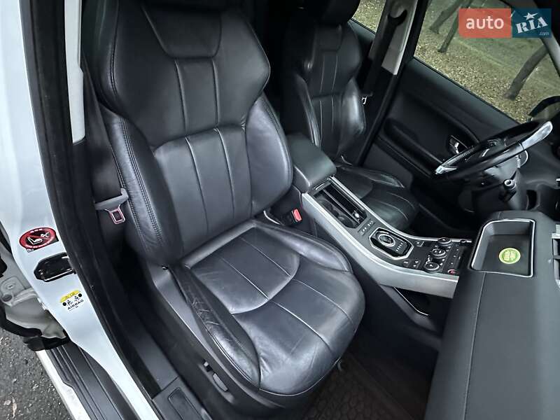 Внедорожник / Кроссовер Land Rover Range Rover Evoque 2016 в Киеве