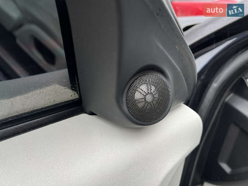 Внедорожник / Кроссовер Land Rover Range Rover Evoque 2011 в Житомире