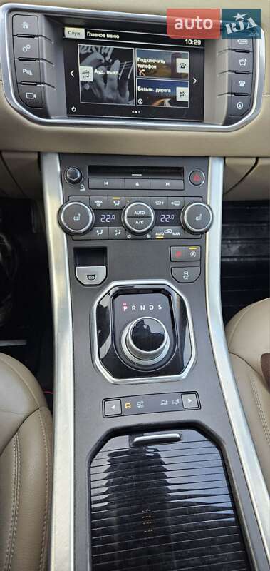 Позашляховик / Кросовер Land Rover Range Rover Evoque 2016 в Києві