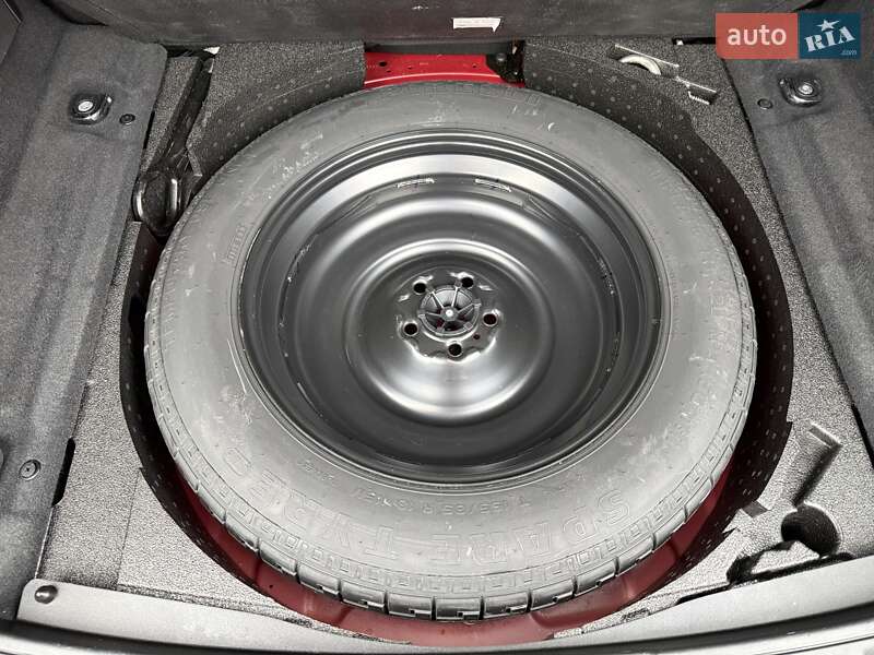 Внедорожник / Кроссовер Land Rover Range Rover Evoque 2020 в Киеве