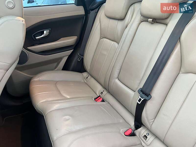 Внедорожник / Кроссовер Land Rover Range Rover Evoque 2016 в Львове