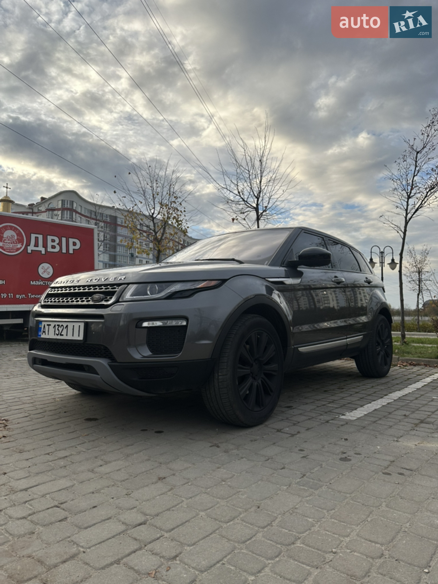 2017 Land Rover Range Rover Evoque - мініатюра 18