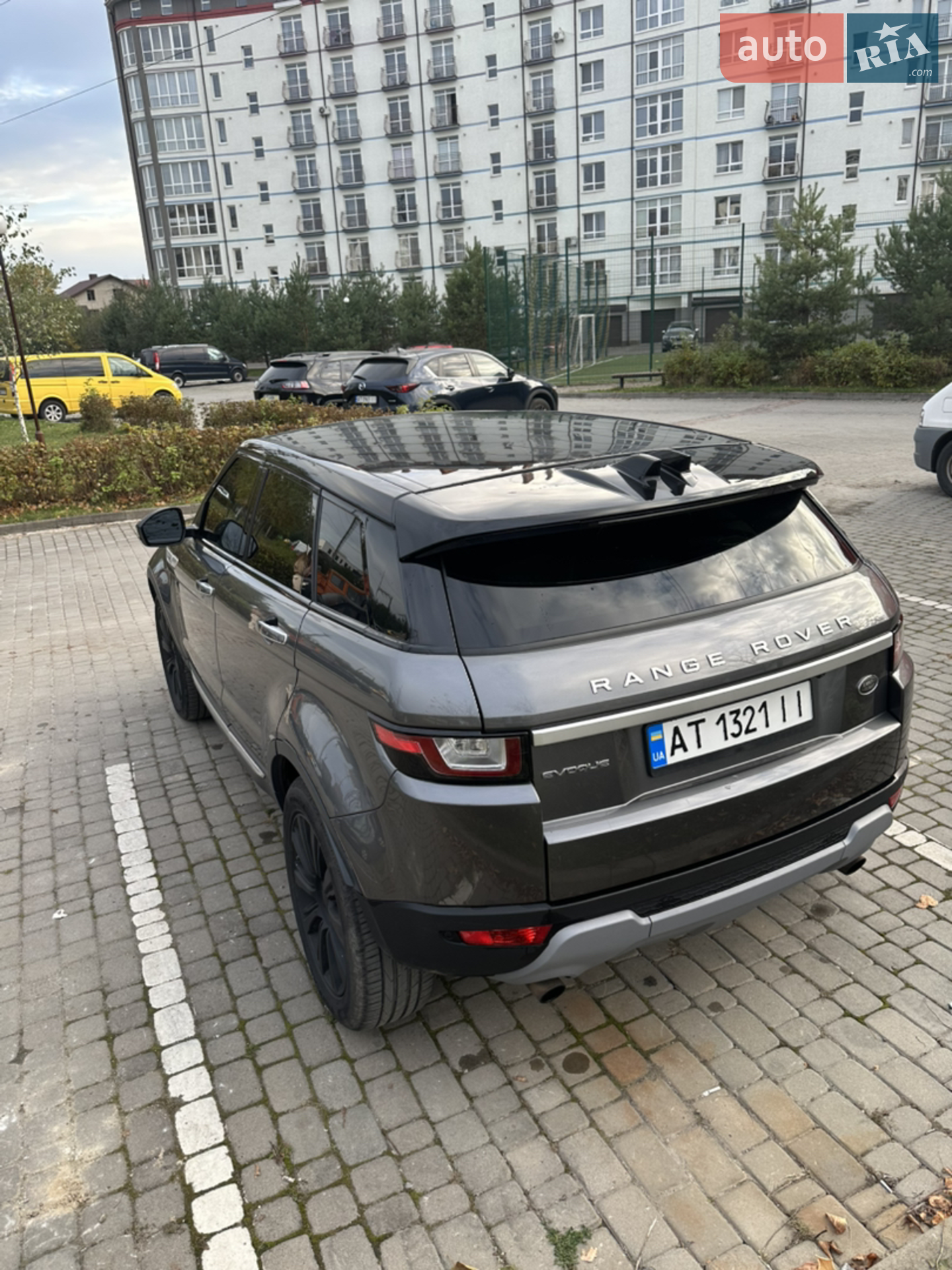 2017 Land Rover Range Rover Evoque - мініатюра 21