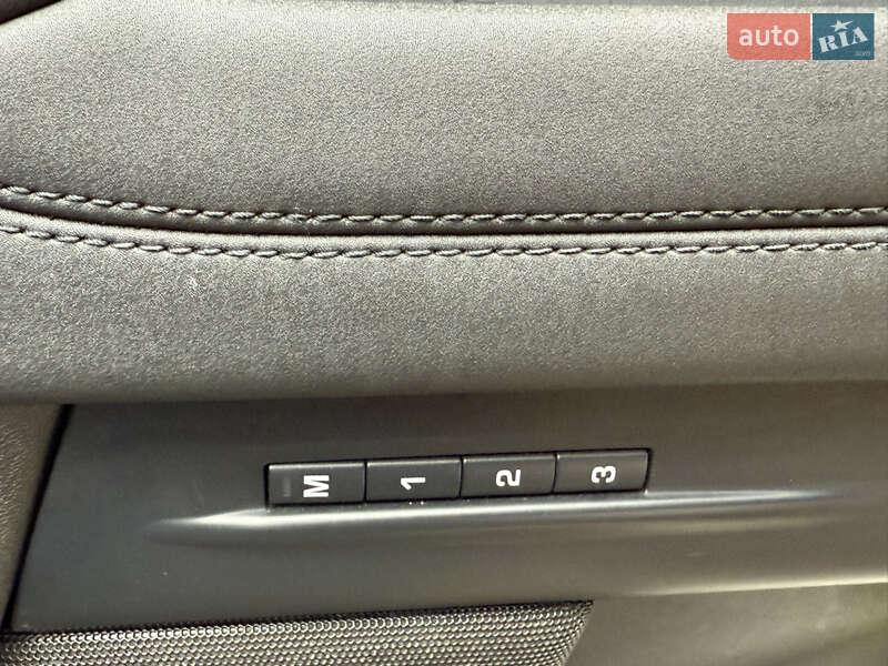 Позашляховик / Кросовер Land Rover Range Rover Evoque 2020 в Львові фото 13 Позашляховик / Кросовер Land Rover Range Rover Evoque 2020 в Львові