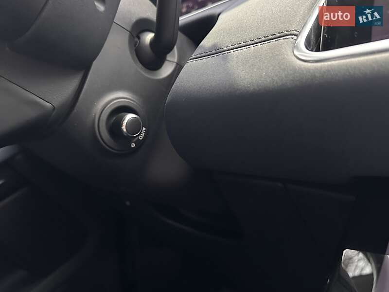 Позашляховик / Кросовер Land Rover Range Rover Evoque 2019 в Дніпрі