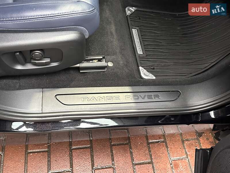 Позашляховик / Кросовер Land Rover Range Rover Evoque 2019 в Дніпрі