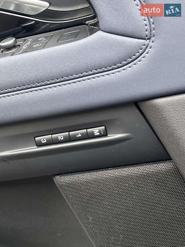 Позашляховик / Кросовер Land Rover Range Rover Evoque 2019 в Дніпрі