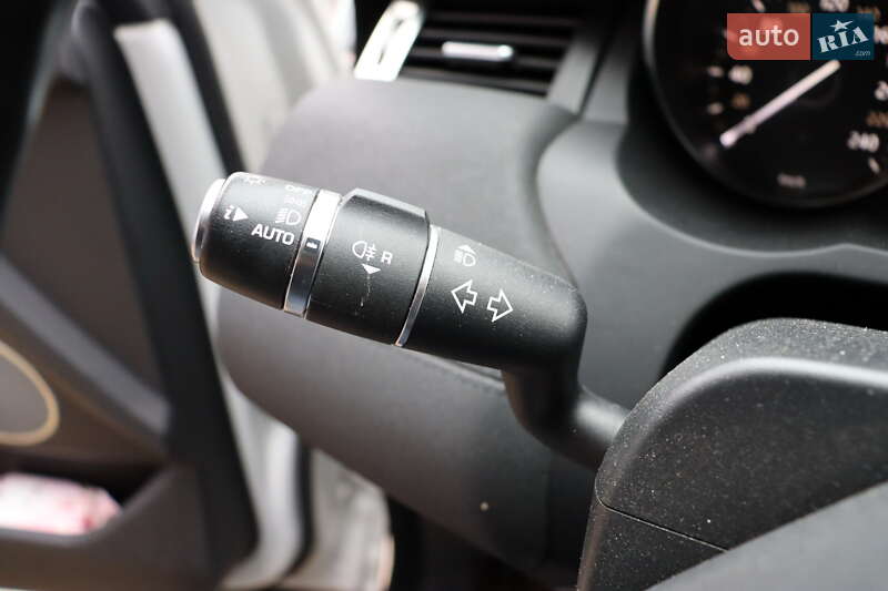 Позашляховик / Кросовер Land Rover Range Rover Evoque 2018 в Львові фото 18 Позашляховик / Кросовер Land Rover Range Rover Evoque 2018 в Львові